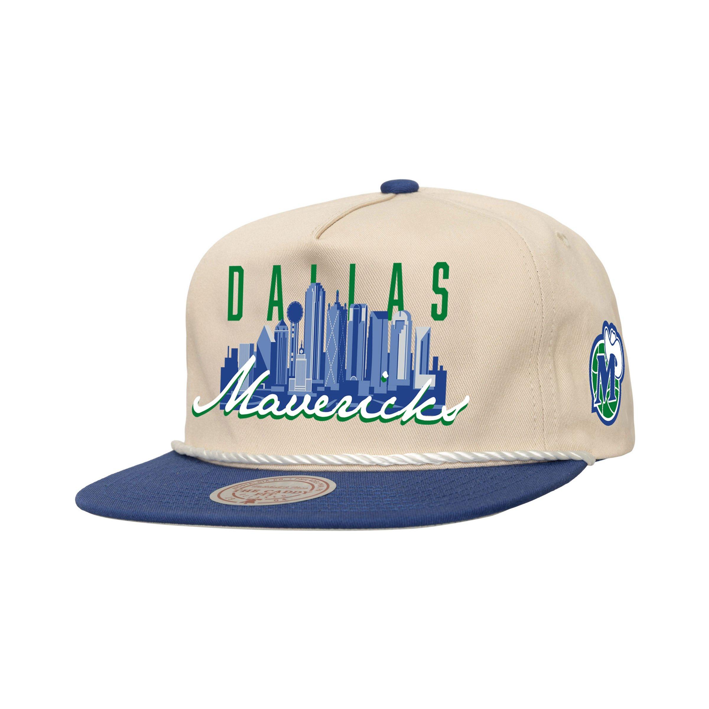 Mitchell & Ness Dallas Mavericks Cityscape Snapback Hat - Cream - CREAM